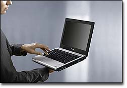 Nuevo Satellite U200 SP7011 de Toshiba