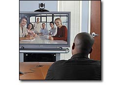 Empresas reducen costos de viajes de negocios a través de la videoconferencia