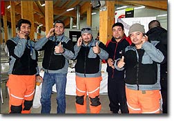 Trabajadores de Proyecto Pascua-Lama se benefician con antena de telefonía celular a mayor altura de Chile