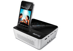 BenQ presenta mini proyector de LED GP2 con estación para iPod y iPhone