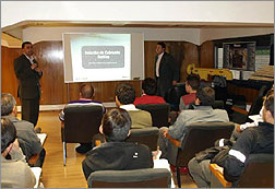 Panduit realizó Floor Day Rexel Santiago