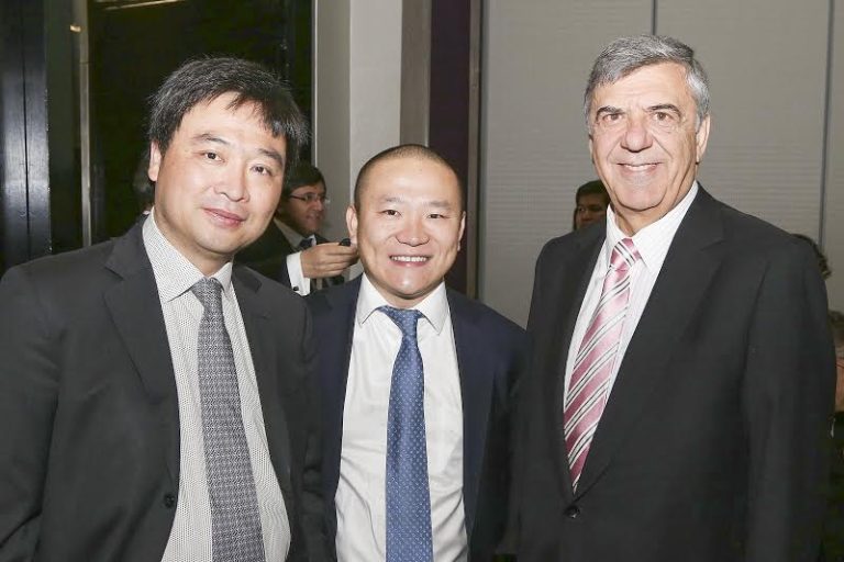 Adexus establece alianza estratégica con Huawei