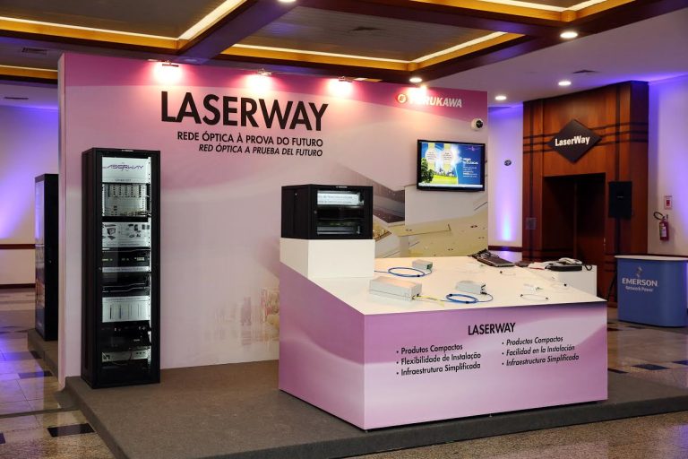 Integradores de Furukawa reciben certificaciones en Laserway