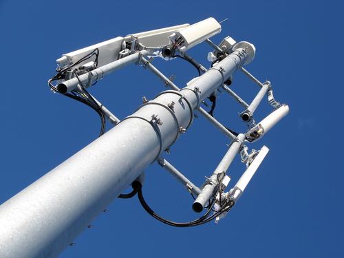 Small Cell Forum y 4G Americas sellan acuerdo de colaboración sobre redes futuras