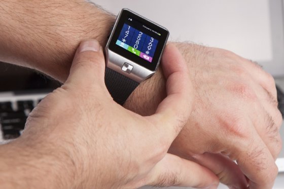 Prohíben en Japón llevar "smartwatches" a los exámenes de selectividad