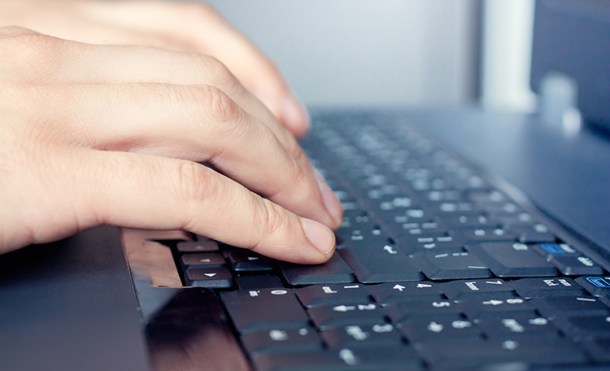 Ventas de PCs caen cerca de 10% en primer trimestre