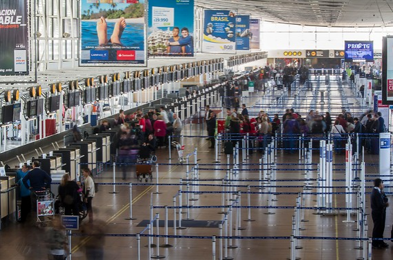 Inauguran servicio de WiFi gratis e ilimitado en aeropuerto Arturo Merino Benítez