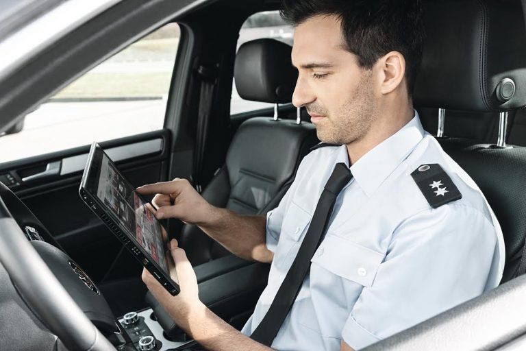 Fujitsu desarrolla tecnología de Inteligencia Artificial para resolver problemas de seguridad urbana