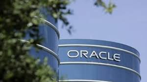 Oracle estudia la compra de Accenture