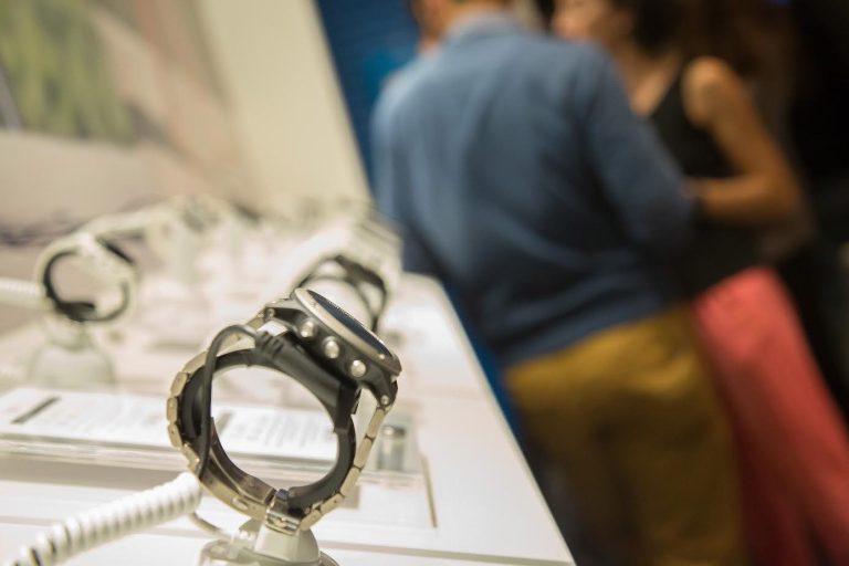 Garmin Chile lanza innovadora tienda en Mall Sport