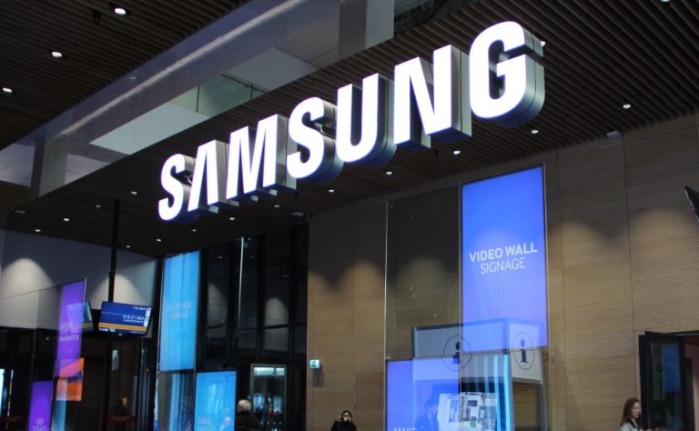 Samsung realizará importante inversión para aumentar su producción de chips de memoria
