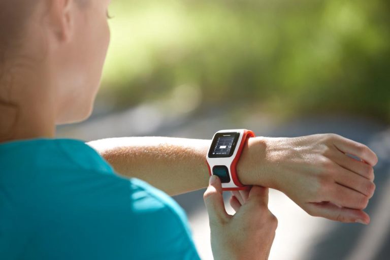 Apple recupera primer lugar en mercado de wearables de muñeca
