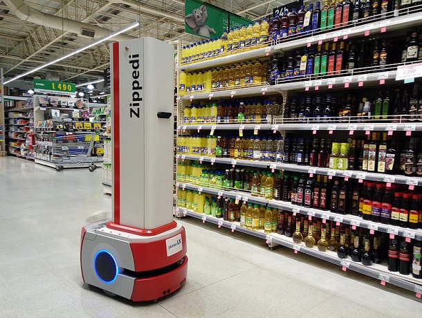 Crean el primer robot chileno con inteligencia para trabajar en supermercados