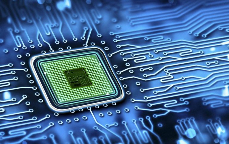 Los envíos anuales de semiconductores están cerca de superar el billón de unidades
