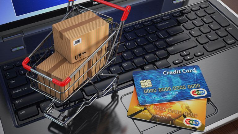 Estudio revela que la compra online a través del desktop supera la de dispositivos móviles