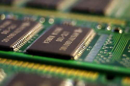 China podría aplicar millonaria multa a Samsung, SK Hynix y Micron
