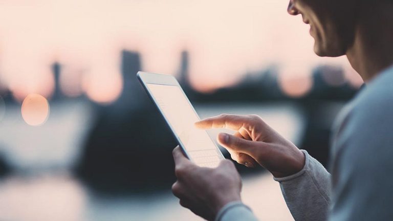 Envíos mundiales de dispositivos alcanzarán 2.280 millones de unidades este año