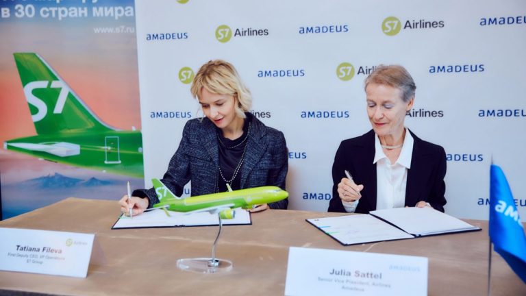Amadeus y S7 Airlines firman acuerdo de colaboración