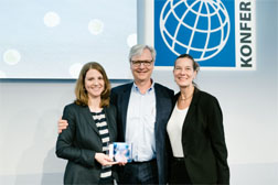Aplicación chilena de networking gana premio a la innovación en Alemania
