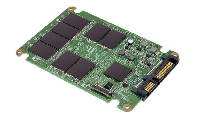 Caída de precios de memoria NAND preocupa a proveedores