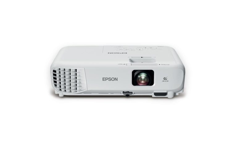 Epson presenta nuevo videoproyector compacto PowerLite X05+