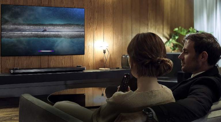 LG lanza nuevos televisores y parlantes