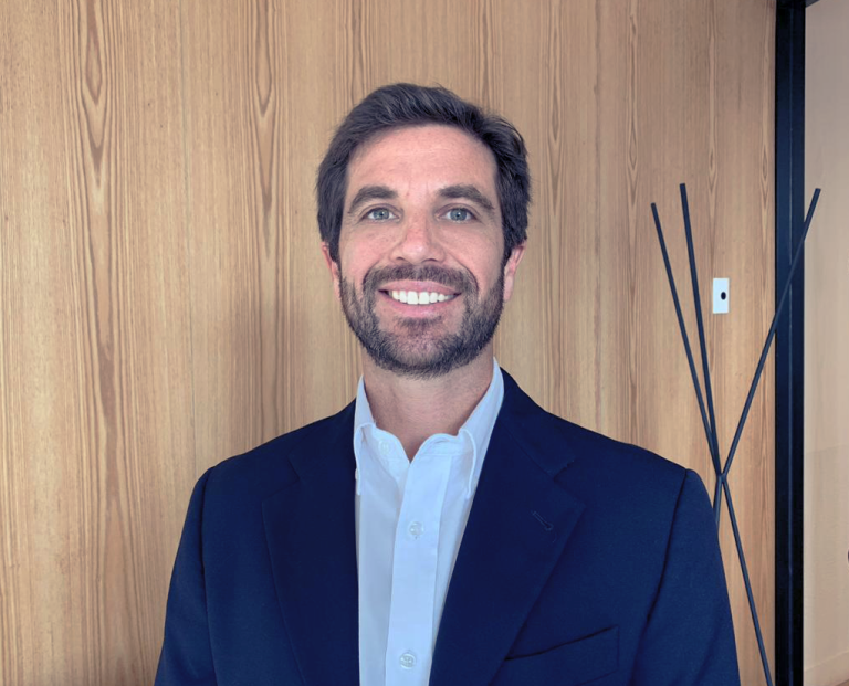 Hughes afina detalles de su servicio de Internet satelital y designa a su Director Comercial en Chile