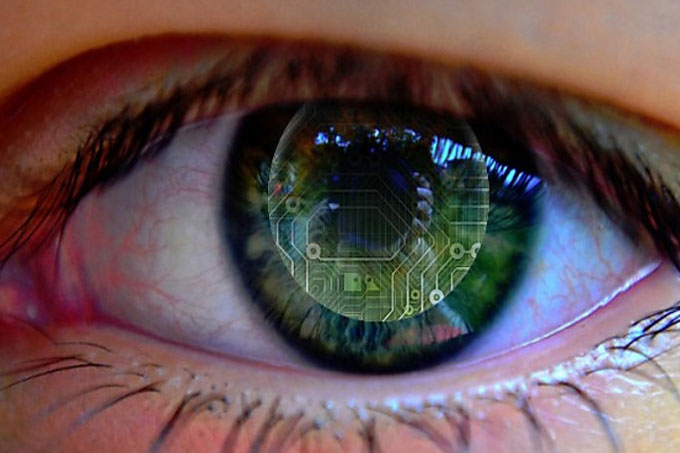 Investigadores crean lentes de contacto inteligentes