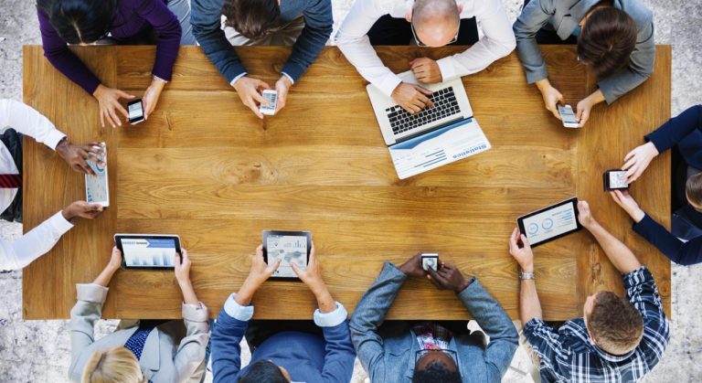 Consejos para normar el uso de redes sociales como herramienta de trabajo