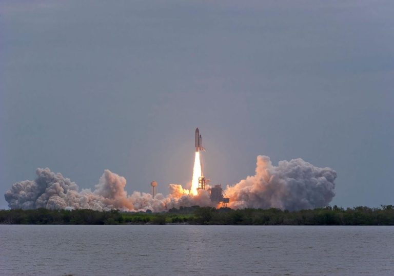 IBM Services festeja llegada del hombre a la luna