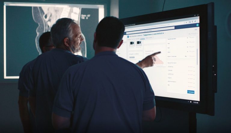 Microsoft anuncia programa de IA para desafíos en salud