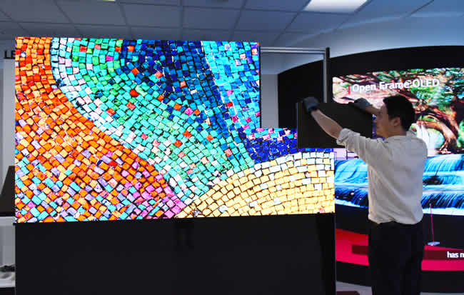 LG lanza señalizadores LED sin conectores