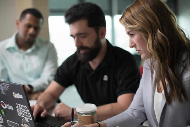 Red Hat invita a sus socios a participar del programa Partner Communities