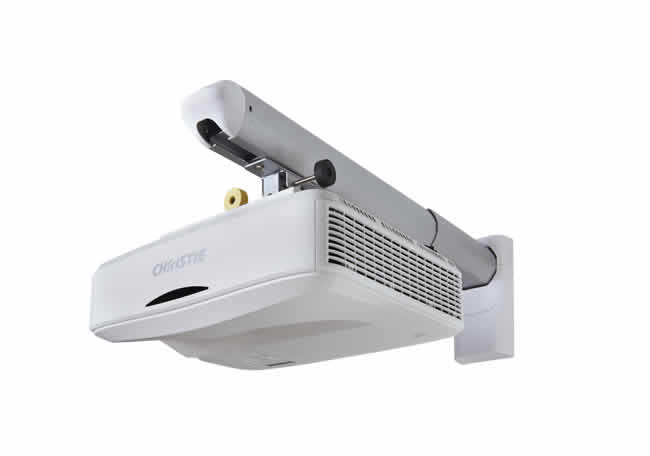 Christie presenta su nuevo proyector de tiro ultracorto Captiva