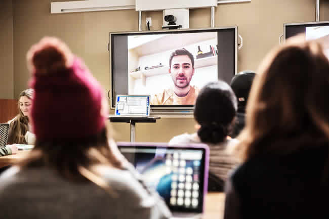 Cisco dota a instructores de Cisco Networking Academy con licencias Webex