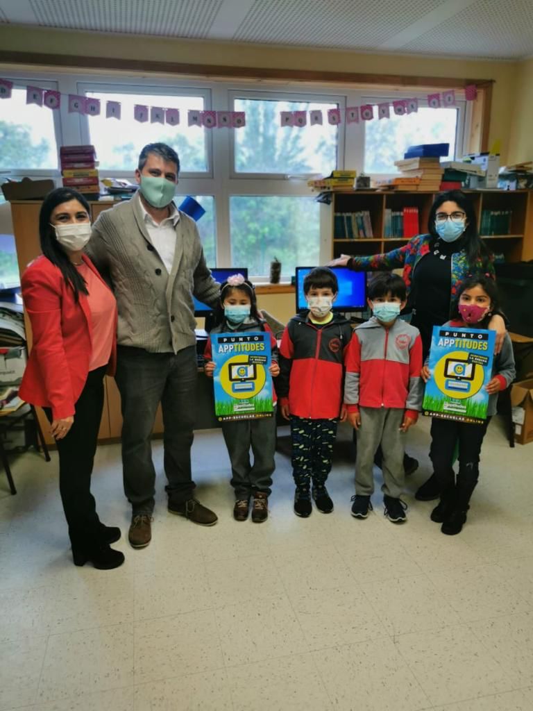 Fundación Apptitudes reacondiciona dispositivos electrónicos para escuelas rurales