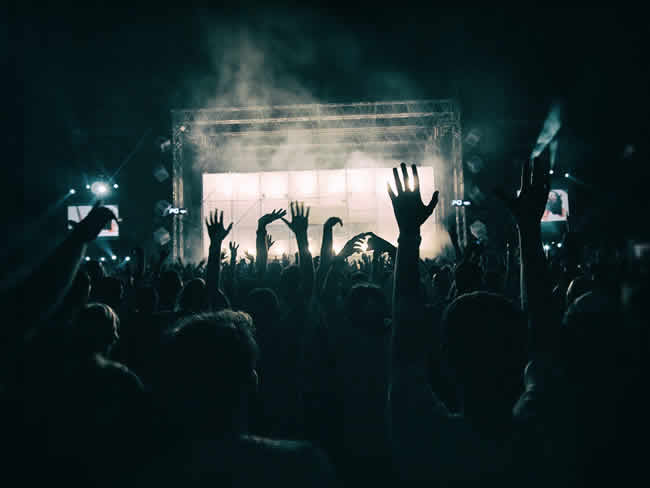 Cómo afrontar eventos masivos en pandemia con la Inteligencia Artificial