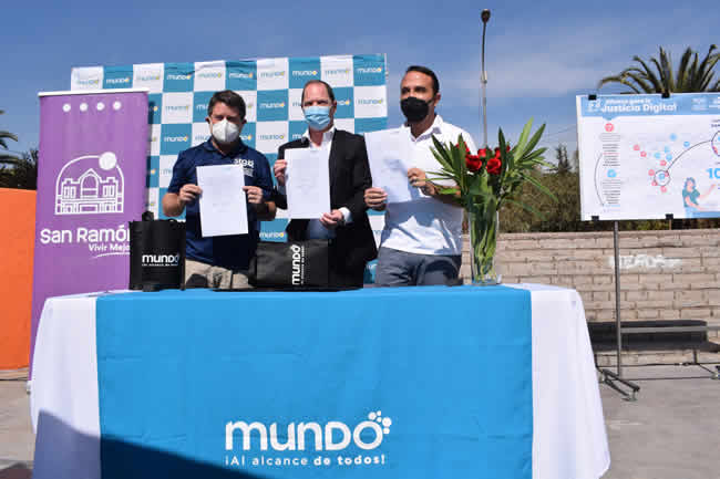 Mundo conecta la comuna de San Ramón con Fibra Óptica