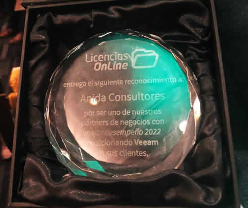 Anida Latam recibe un premio tras posicionar a Veeam entre sus clientes