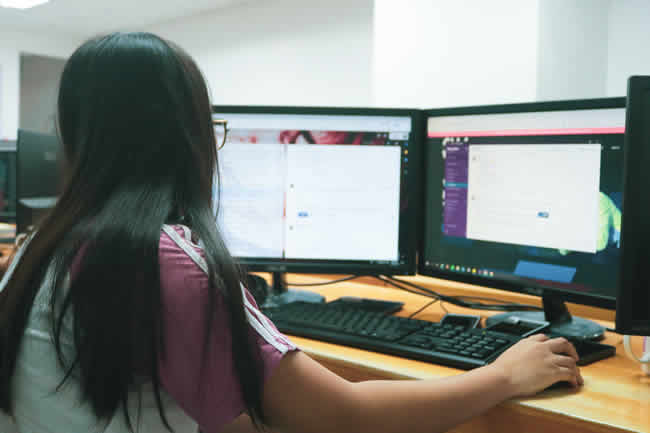 Los perfiles TI más requeridos para el e-commerce en Chile