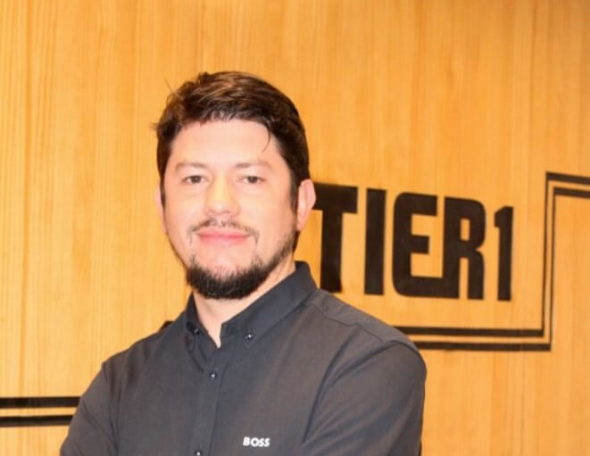 Alberto-Vique-Chief-Executive-Officer-de-TIER1.2