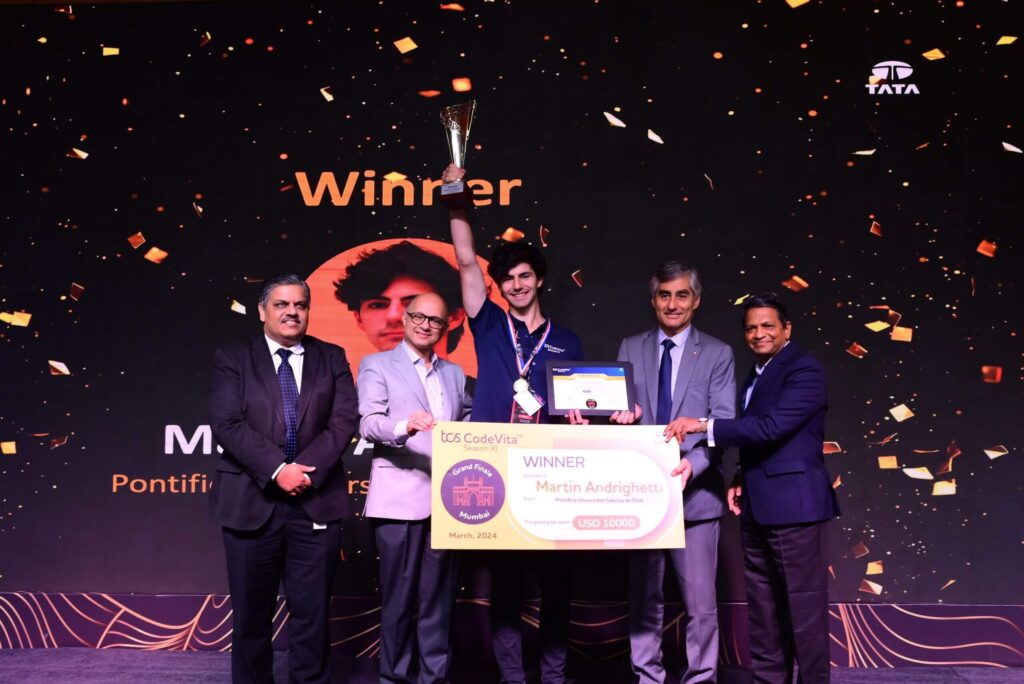 Chileno gana título de Mejor programador del mundo
