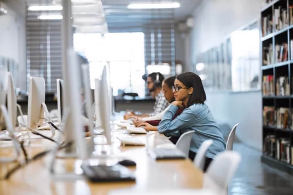 Caso de éxito Universidad de los Andes migra 108 cargas críticas a Oracle Cloud con apoyo de Kyndryl